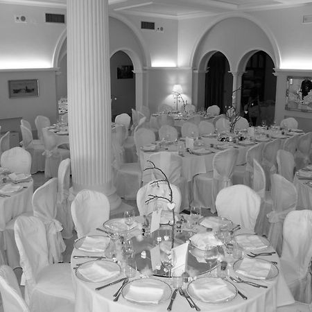 Hotel Villa Castellani Mogliano Luaran gambar