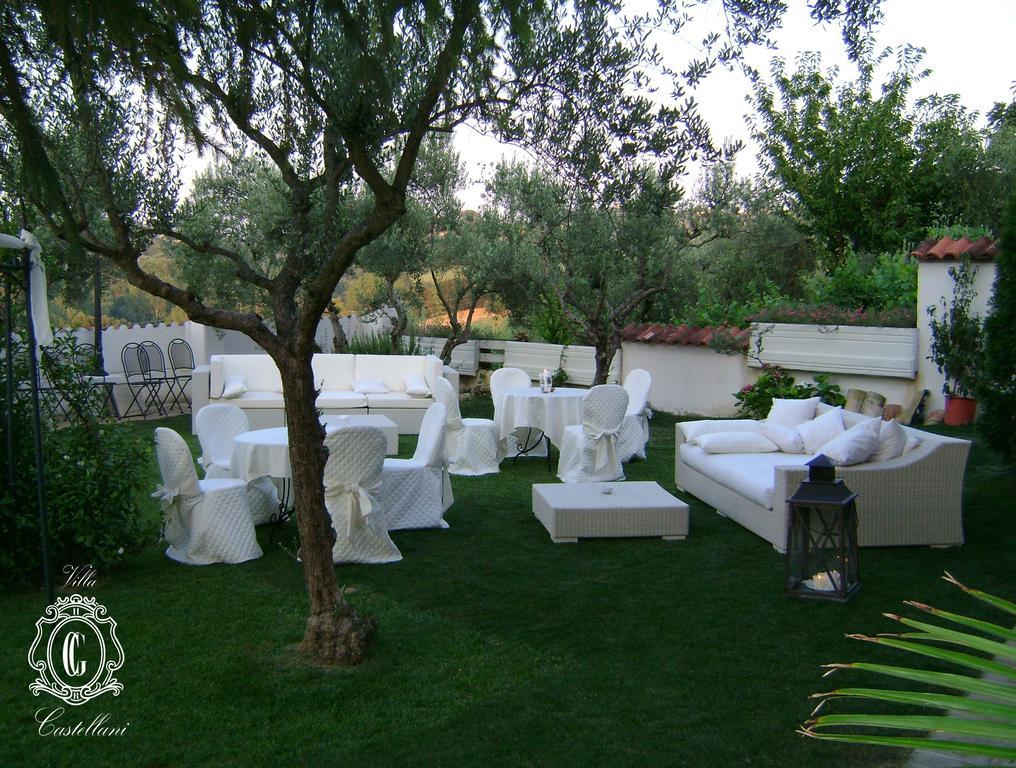 Hotel Villa Castellani Mogliano Luaran gambar